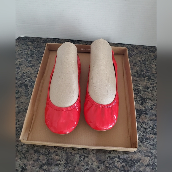 Tory Burch Patent Leather Flat Shoes size 8.5 M. - Picture 10 of 14